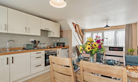 2 Bed in Pembroke 2