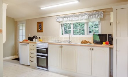 1 Bed in Abergele 3