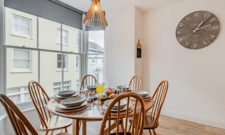 3 Bed in Tenby 5