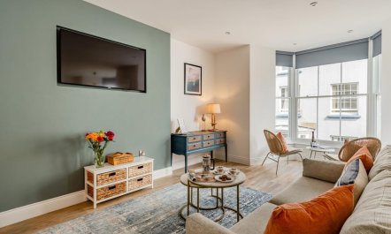 3 Bed in Tenby 3