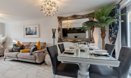 3 Bed in Llandudno 2