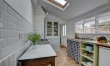 2 Bed in Whitstable 5