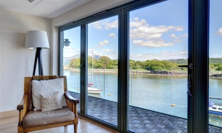 4 Bed in Porthmadog 1