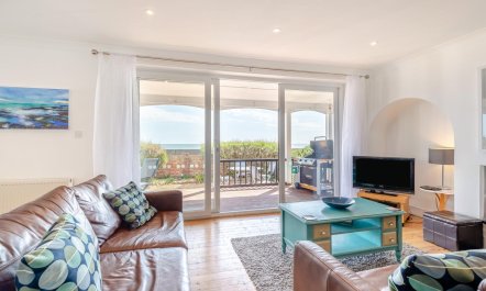 3 Bed in Deal 1