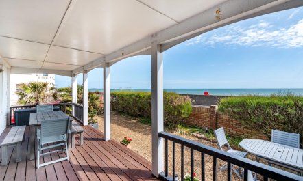 3 Bed in Deal 2