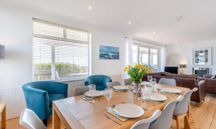 3 Bed in Deal 8