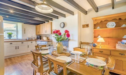 3 Bed in Hawes 1