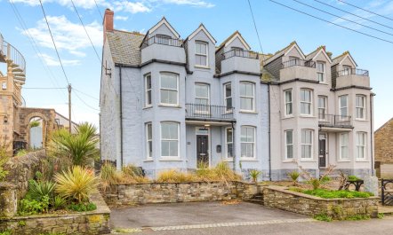 5 Bed in Perranporth 1