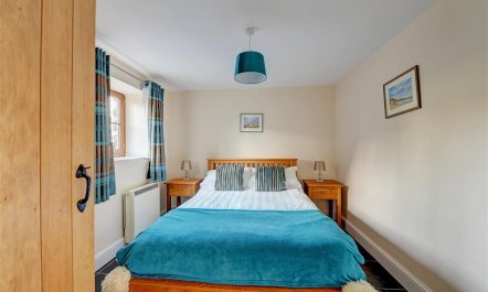3 Bed in Begelly 3
