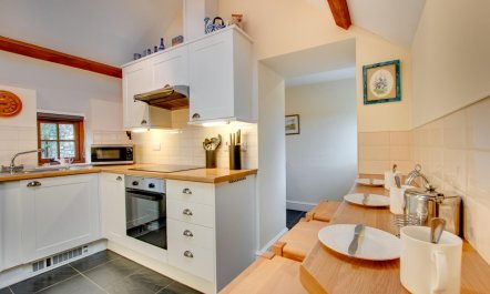 3 Bed in Begelly 9