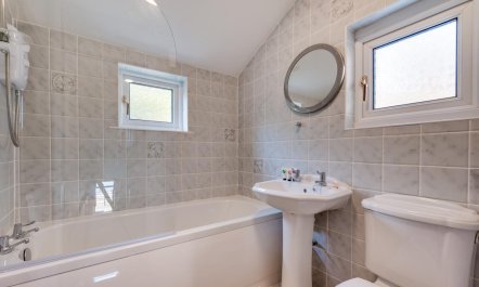 3 Bed in Filey 8