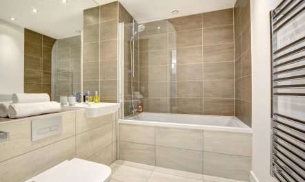 2 Bed in Brighton Marina Village 6