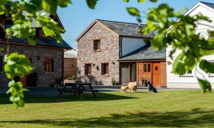 4 Bed in Brecon