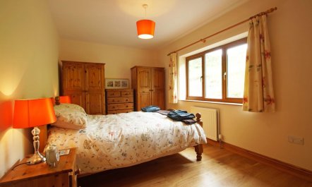 3 Bed in Aberdyfi 9