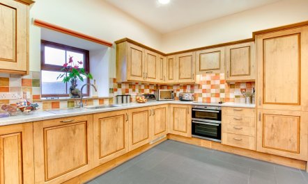 2 Bed in Aberystwyth 4