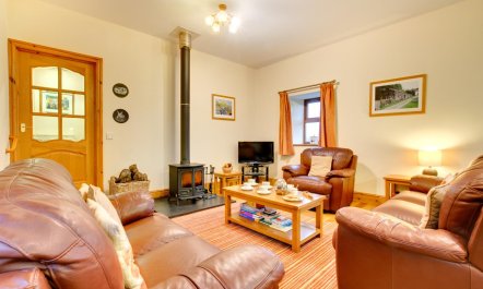 2 Bed in Aberystwyth 2
