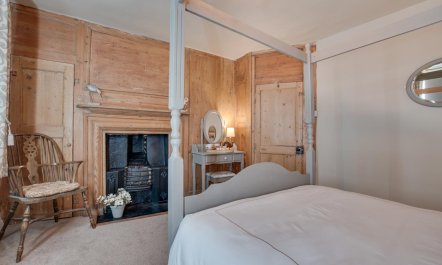 3 Bed in Whitby 5