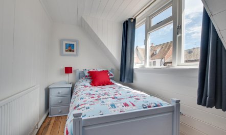 3 Bed in Whitby 8