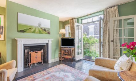 3 Bed in Deal 8