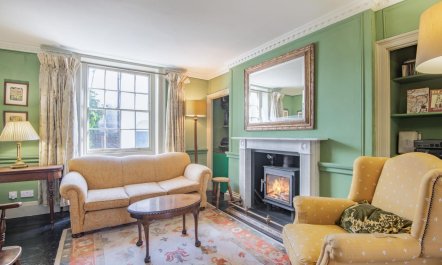 3 Bed in Deal