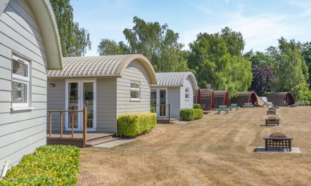 1 Bed in Banham 5