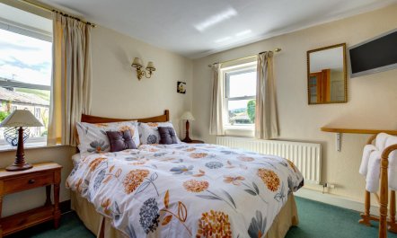 2 Bed in Thwaite 3