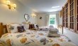 2 Bed in Thwaite 8