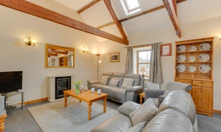 3 Bed in Rhydlewis 2