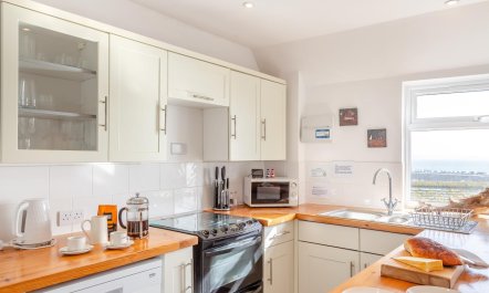 2 Bed in St Ives 5