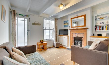 2 Bed in St Ives 4