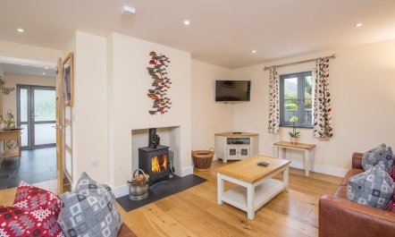 2 Bed in Aberystwyth 2