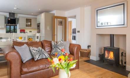 3 Bed in Aberystwyth 3