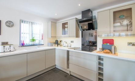 3 Bed in Aberystwyth 6