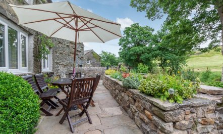 3 Bed in Thwaite