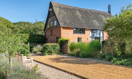 5 Bed in Sotterley 6