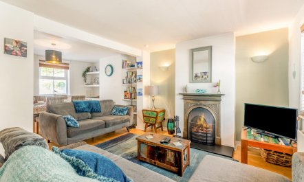 2 Bed in Brighton 4