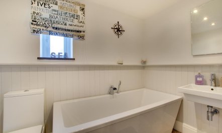3 Bed in Craster 7
