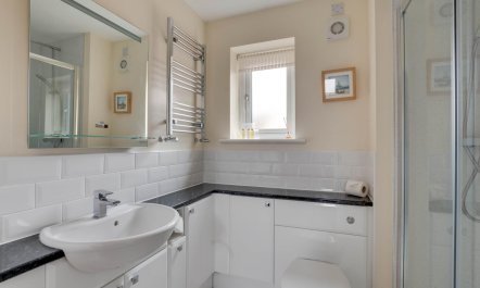 3 Bed in Seahouses 8
