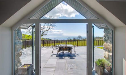 3 Bed in Criccieth