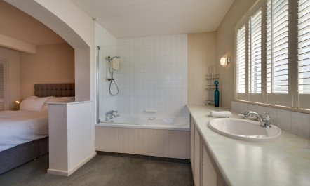 4 Bed in Beadnell 8
