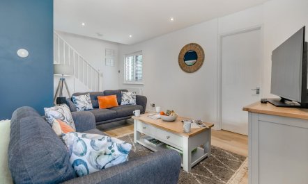 2 Bed in Padstow 5