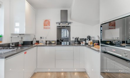 2 Bed in Padstow 2