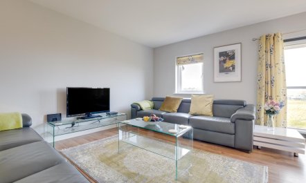 4 Bed in Amble 9