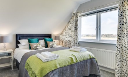 4 Bed in Amble 6