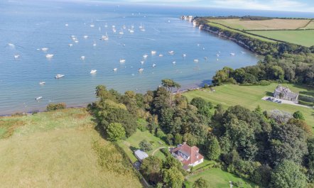 5 Bed in Studland 9