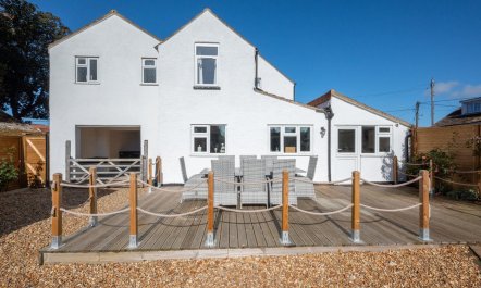 4 Bed in Heacham 1