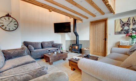 4 Bed in Staithes 3