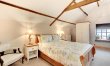 4 Bed in Staithes 9