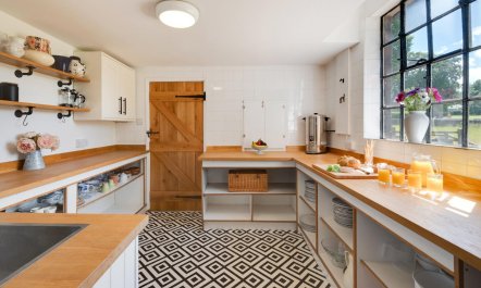 6 Bed in Lea 7