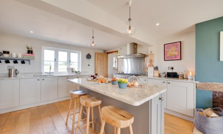 4 Bed in Spexhall 2